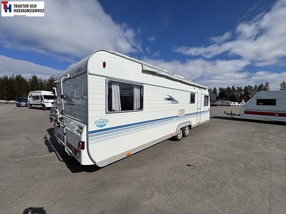 Adria CLASSICA 743 UP med dinette och överbäddsskåp -07 7 of 21