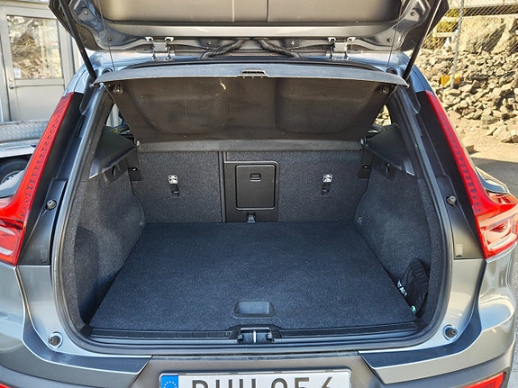 Volvo XC40 20 of 25