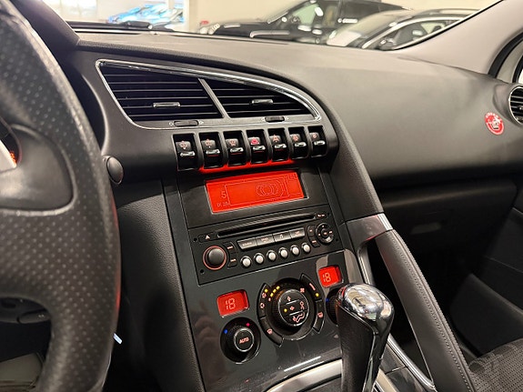 Peugeot 3008 15 of 23