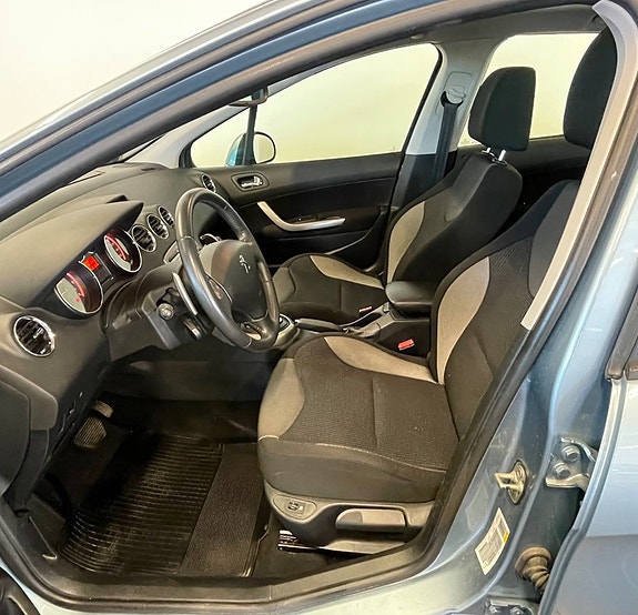Peugeot 308 6 of 12