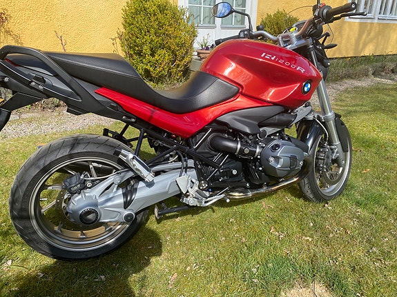BMW R 1200 R 3 of 5