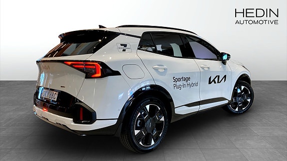 Kia Sportage 2 of 19