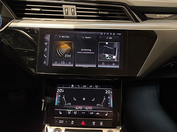 Audi Q8 e-tron 12 of 17