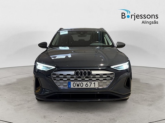 Audi Q8 e-tron 5 of 5