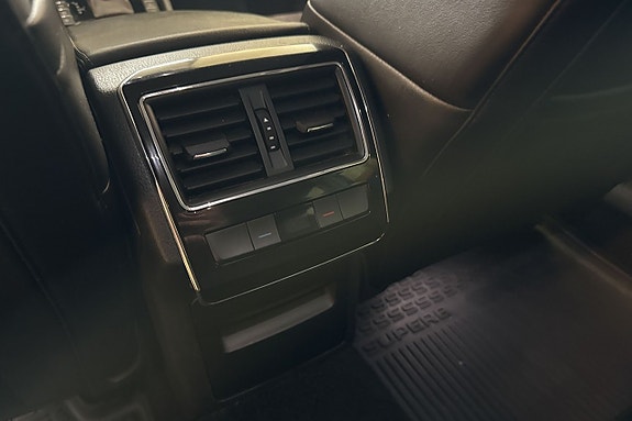 Skoda Superb 21 of 24