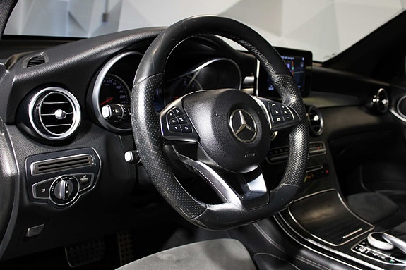 Mercedes-Benz GLC220 d 15 of 27