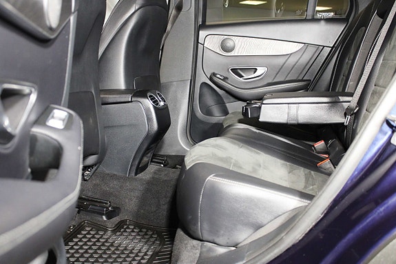 Mercedes-Benz GLC220 d 14 of 27