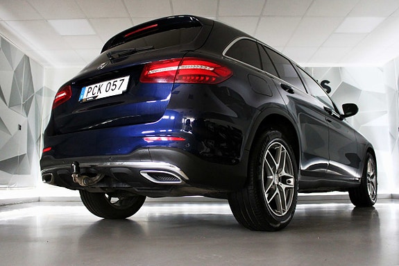 Mercedes-Benz GLC220 d 8 of 27