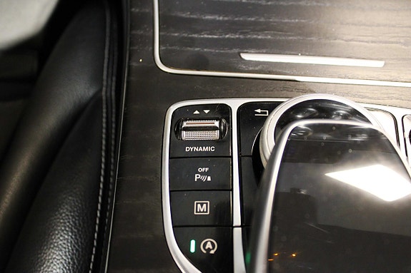 Mercedes-Benz GLC220 d 19 of 27