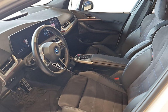 BMW 225e 14 of 21