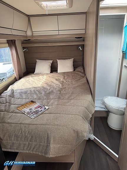 Kabe TRAVEL MASTER Classic 740 LXL 9 of 11