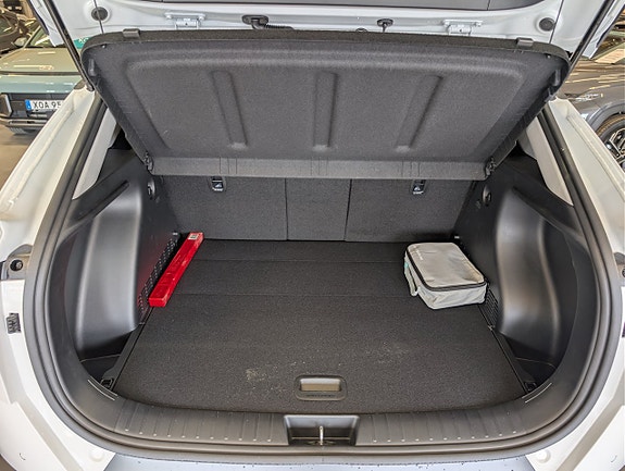Hyundai Kona 14 of 14