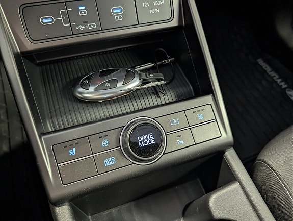 Hyundai Kona 12 of 14