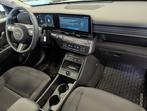 Hyundai Kona 7 of 14