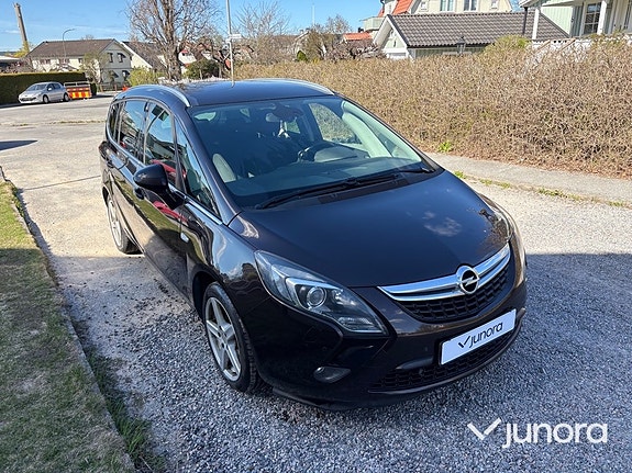 Opel Zafira Tourer 3 of 5