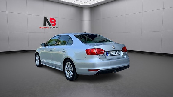 Volkswagen Jetta 23 of 24