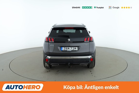 Peugeot 3008 4 of 5