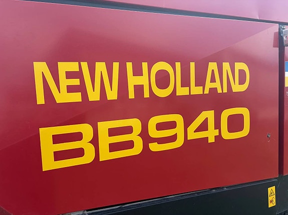 New Holland BB940 med samlar vagn 4 of 4