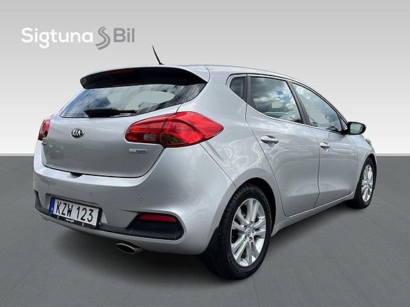 Kia Ceed 6 of 20