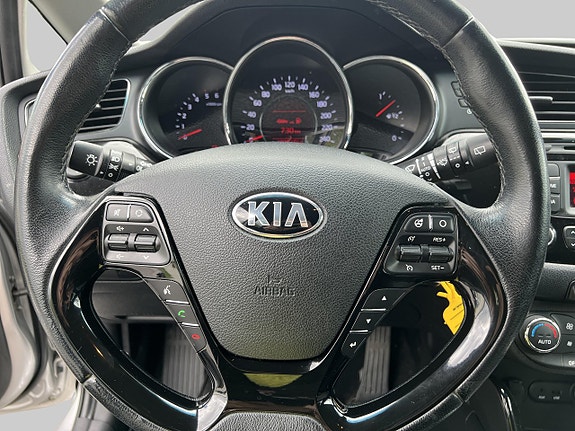 Kia Ceed 14 of 20