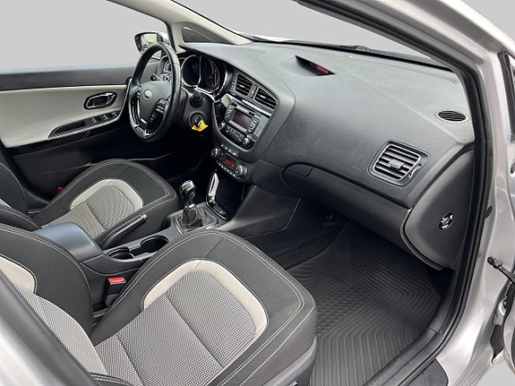 Kia Ceed 20 of 20