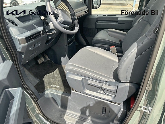 Kia PV5 8 of 21