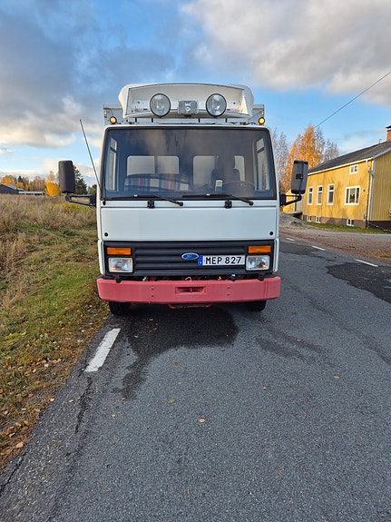 Ford FORD CARGO 0711 3 of 3
