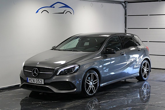 Mercedes-Benz A200 2 of 5