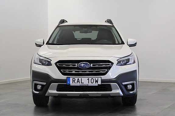 Subaru Outback 2 of 5