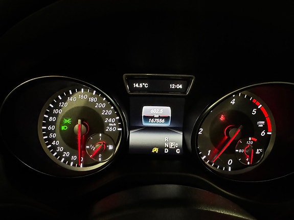 Mercedes-Benz CLA200 d 13 of 24