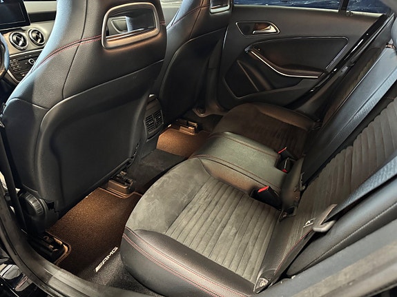 Mercedes-Benz CLA200 d 9 of 24