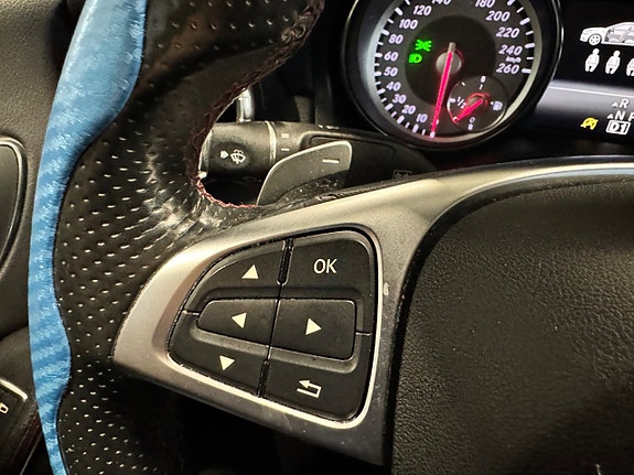 Mercedes-Benz CLA200 d 22 of 24