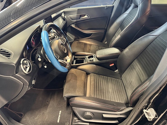 Mercedes-Benz CLA200 d 8 of 24