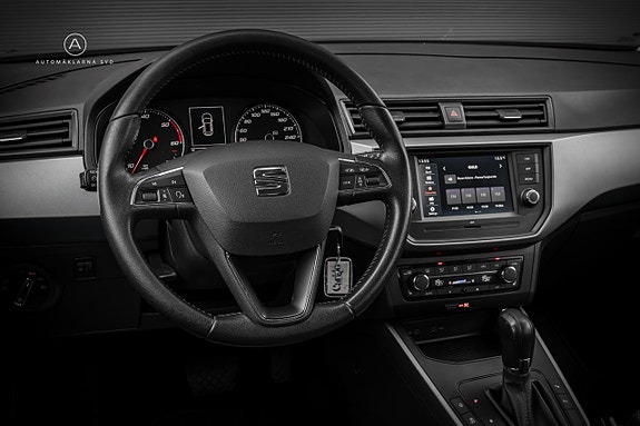 Seat Arona 7 of 20