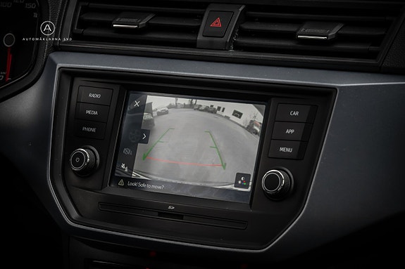 Seat Arona 10 of 20