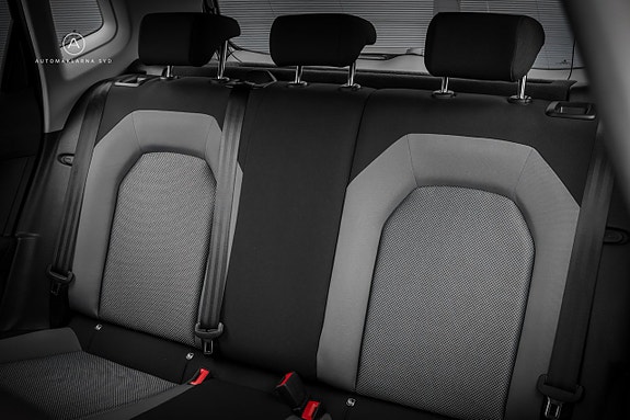 Seat Arona 12 of 20