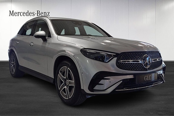 Mercedes-Benz GLC300 de 2 of 5
