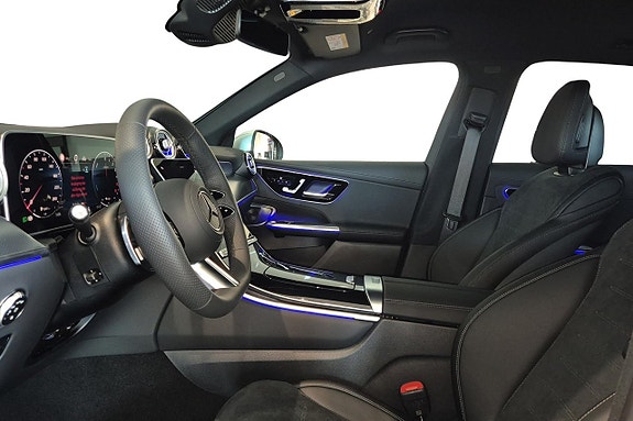 Mercedes-Benz GLC300 de 11 of 12