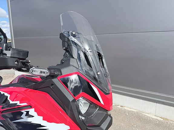 Honda CRF1100D Africa-Twin DCT 5 of 11
