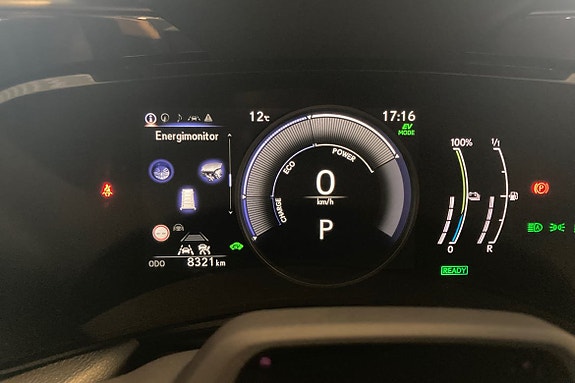 Lexus NX450h+ 14 of 19