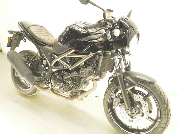 Suzuki SV650X 2 of 4