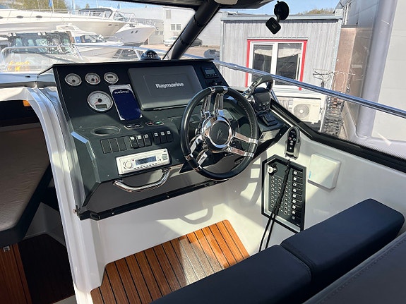 Grandezza 27 OC -13 | Volvo Penta D4-260 | 1 ägare | Sötvatt 5 of 5