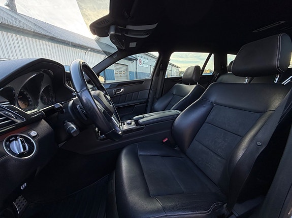 Mercedes-Benz E220 8 of 12