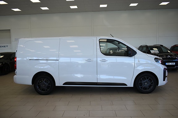 Opel Vivaro 4 of 5
