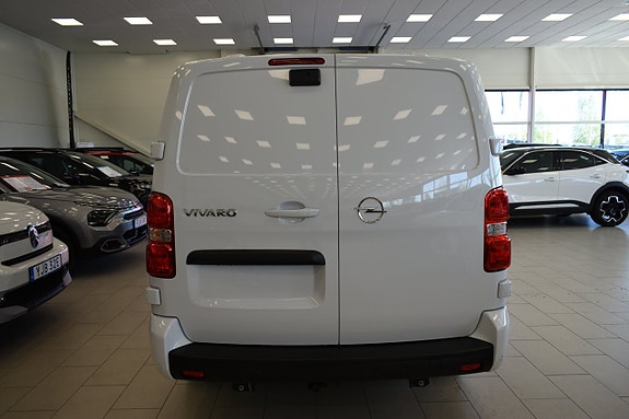 Opel Vivaro 6 of 21