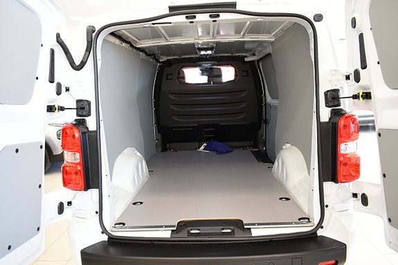 Opel Vivaro 11 of 21