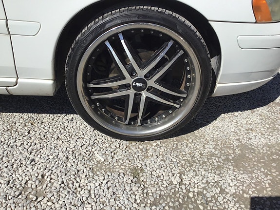 Volvo V70 17 of 22