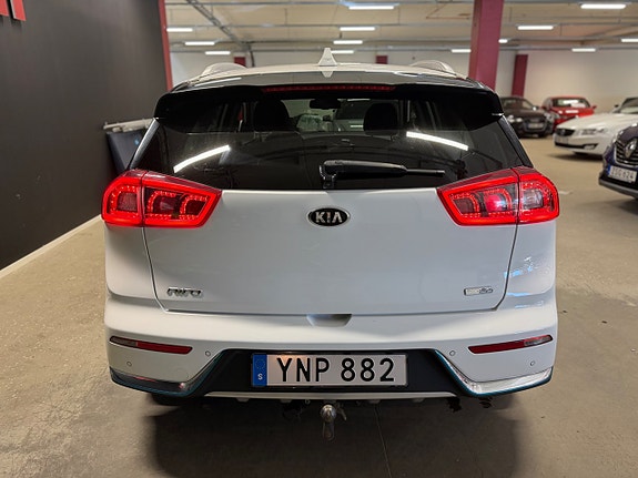 Kia Niro 4 of 16