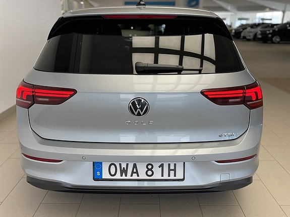 Volkswagen Golf VIII 8 of 19