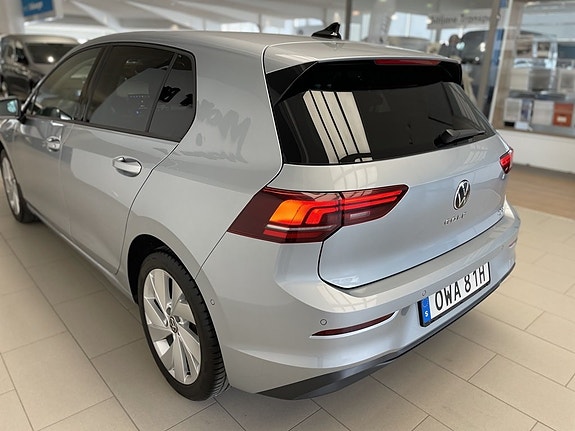 Volkswagen Golf VIII 9 of 19